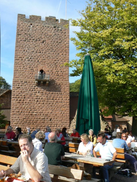 Mahlzeit am Burg Landeck