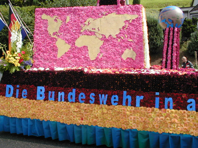 Bad Ems Blumenkorso in Arzbacherstr