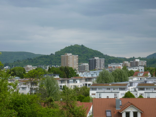 Blick über das südwestliche Reutlingen zum Georgenberg