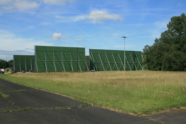 Schutzwände in der NATO Airbase Geilenkirchen