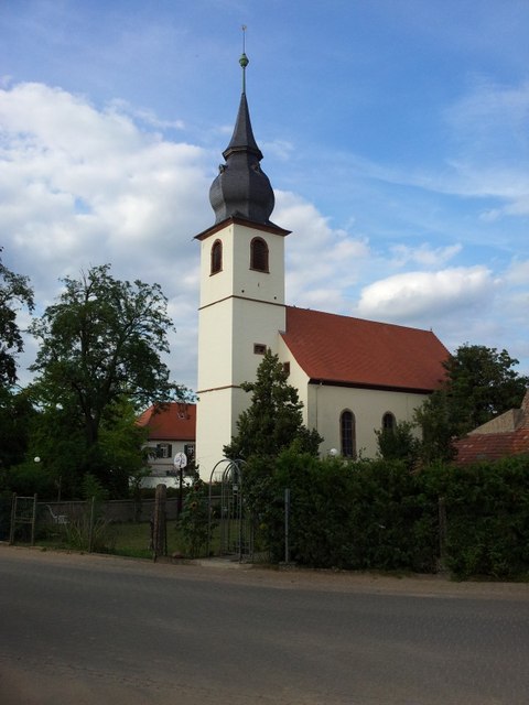 Freisbach, Kirche