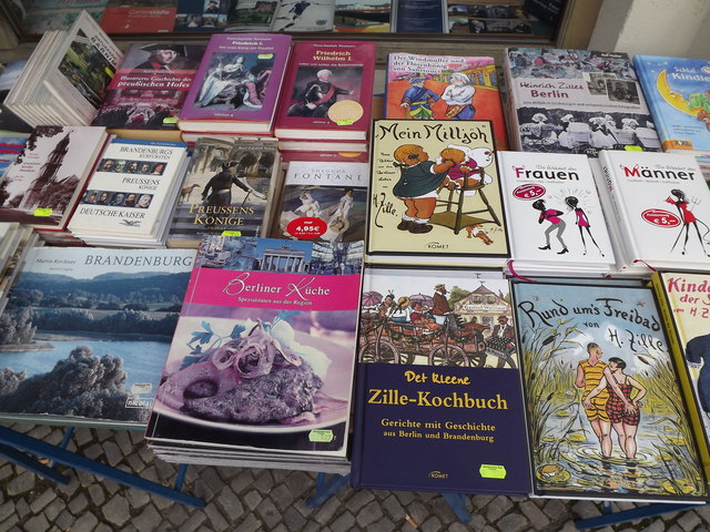 Potsdamer Buchhandlungstafel (Bookshop Stall in Potsdam)