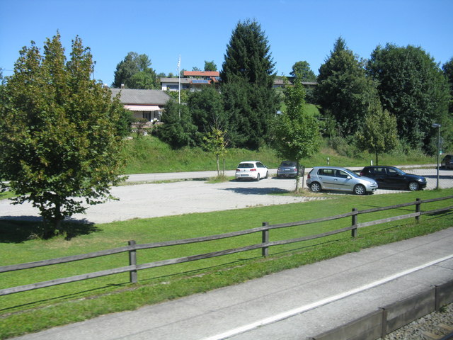 Parkplaetze, Bahnhof Bergen (Oberbay.) (Car parking, Bergen station (Upper Bavaria))
