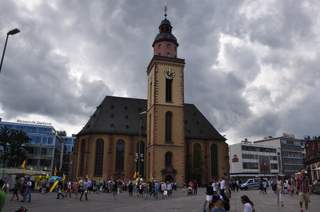Frankfurt am Main : St. Catherine's Church