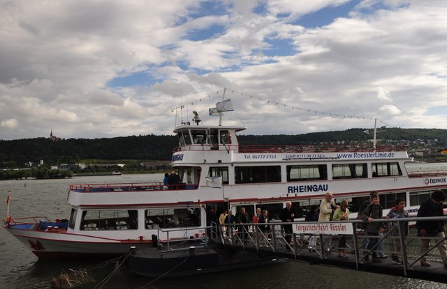 Rüdesheim am Rhein : River Rhine & Rheingau Boat