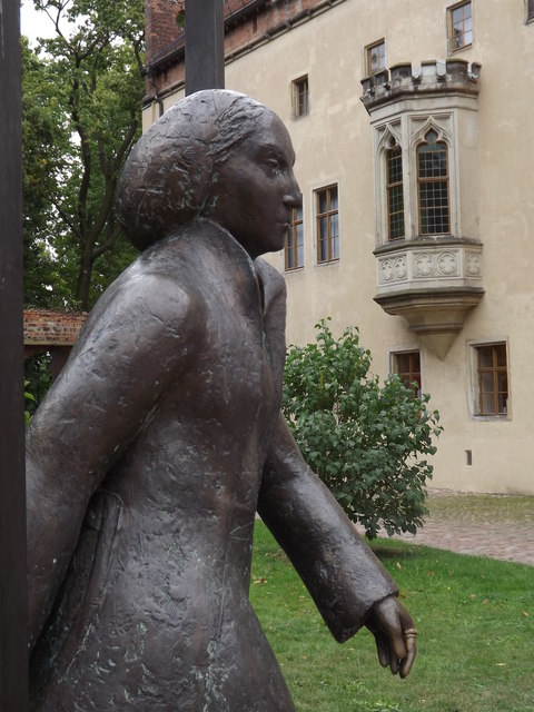 Wittenberg - Statue beim Lutherhaus