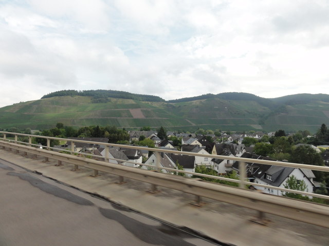 Autobahn A1, Moseltalbrücke (Motorway A1, Moselle Valley Bridge)