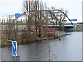 UUU9513 : Hafen Britz-Ost - Autobahnbruecke (Britz East Harbour - Motorway Bridge) von Colin Smith
