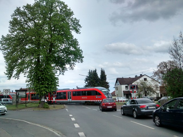 Bahnübergang der Gräfenbergbahn in Kalchreuth