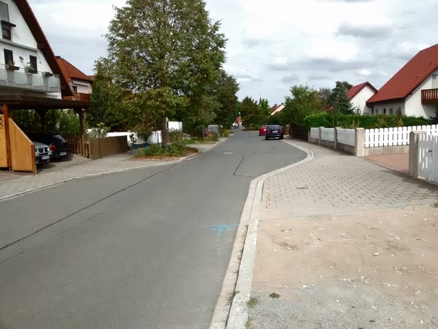 Der Mitteldorfer Weg in Weisendorf