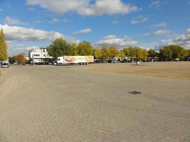 Darmstadt, Parkplatz 'Messplatz' (Darmstadt, 'Messplatz' (trade fair place) carpark)