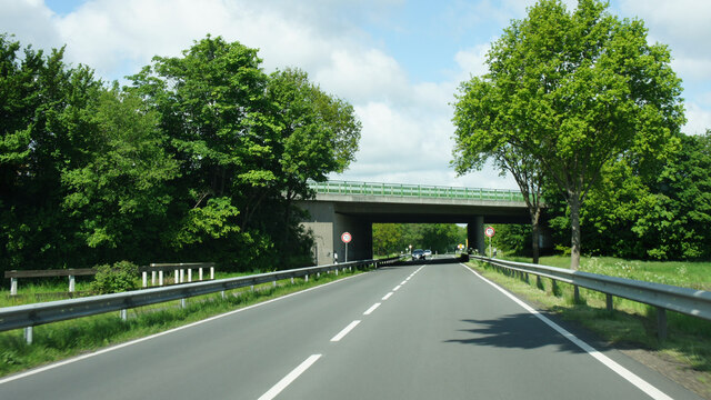 Oldenburg - Brücke der A28 über die Bremer Straße