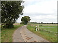 UND3706 : Fahrweg durch die Felder bei Lohnde (Rural road through the fields near Lohnde) by Schlosser67